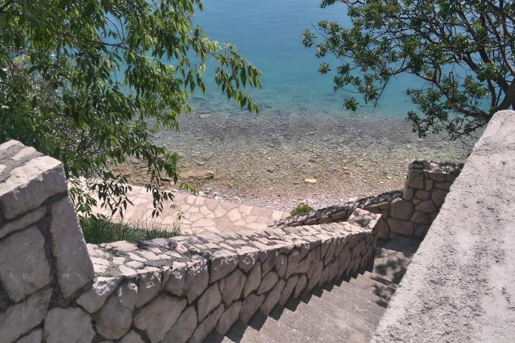 Apartment Lisarica Starigrad Paklenica Esterno foto